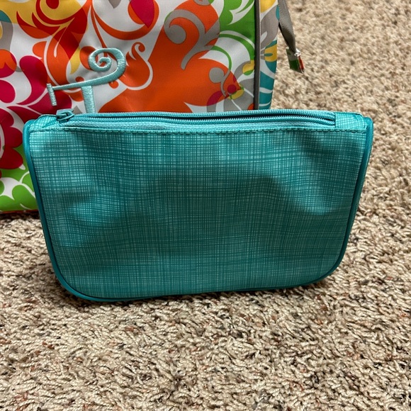 Thirty-One Cosmetic Bag Set - Island Damask & Turquoise Teal 9X10 Plastic Lined - Picture 11 of 12